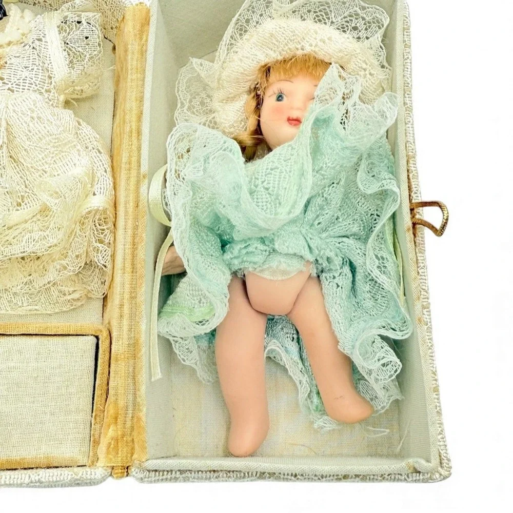 Vintage Mignonette‎ Bisque Porcelain Doll Lace Dress Presentation Box Japan 5